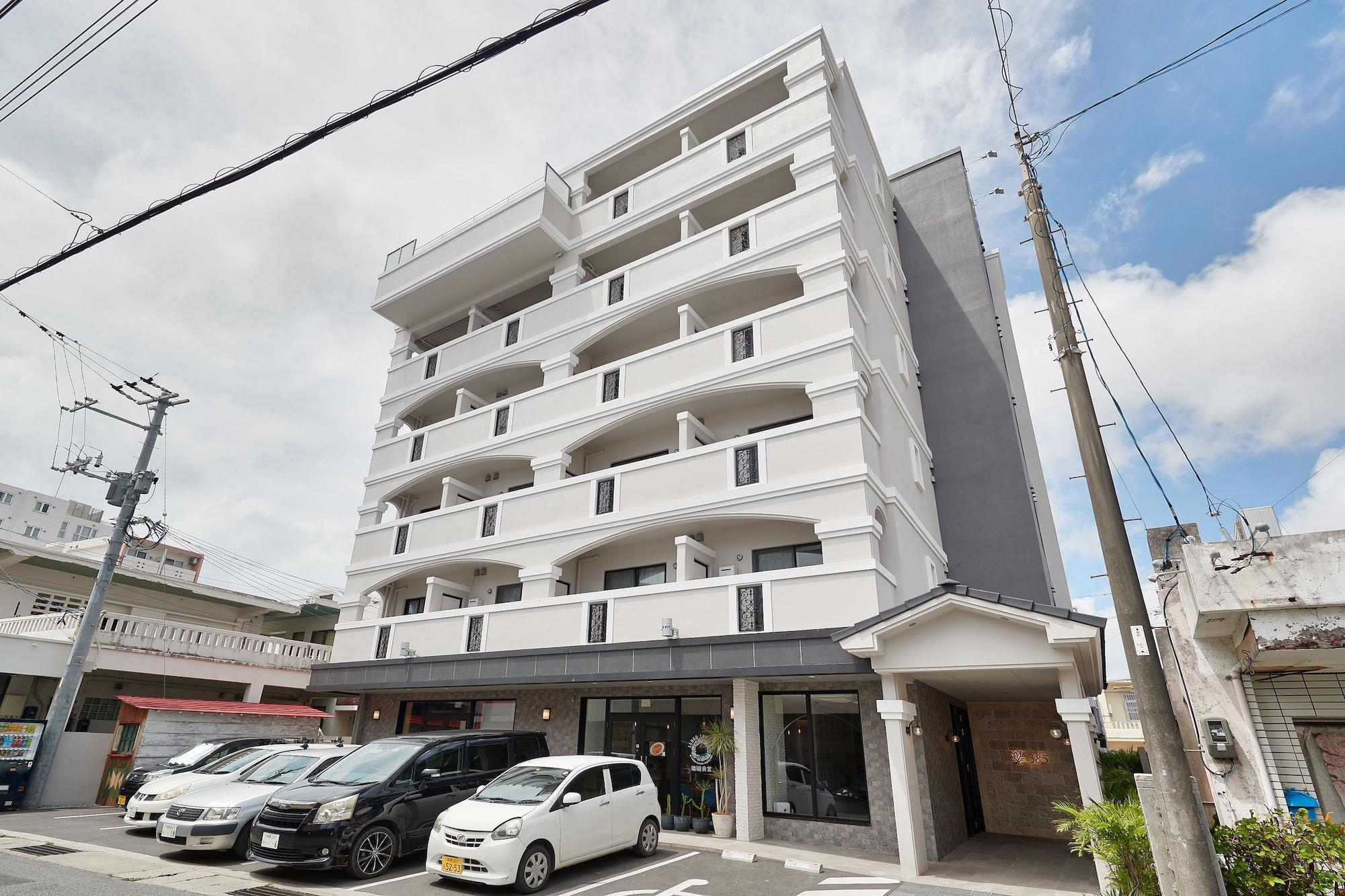 Hotel 385 3/45
