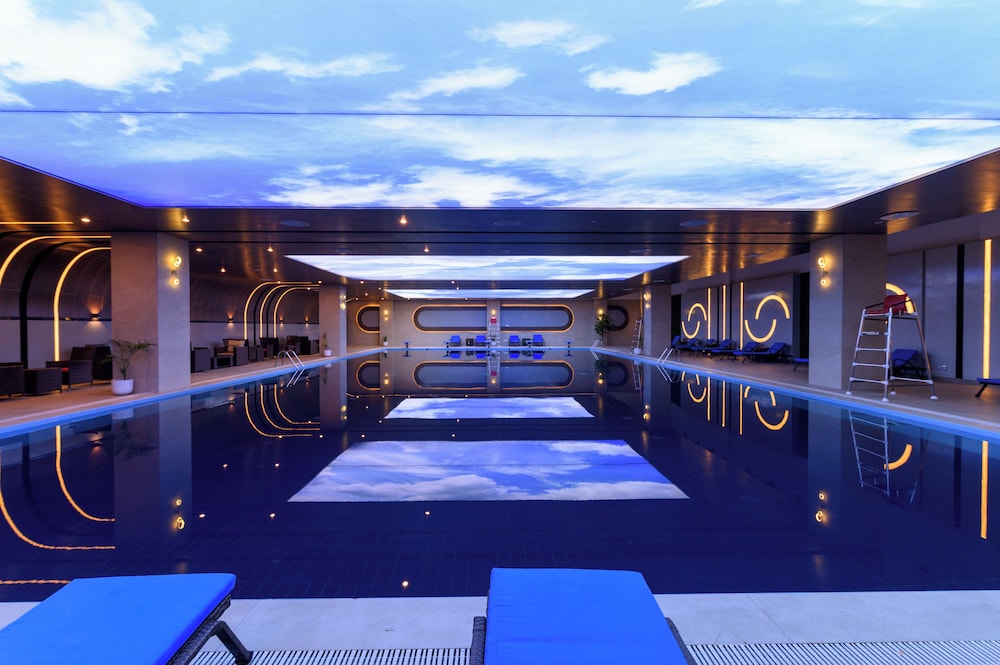 Rumanza by Pearl Continental 50/56