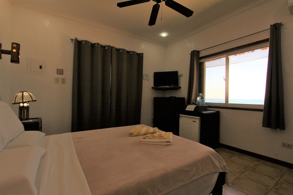 Thalatta Resort 9/37