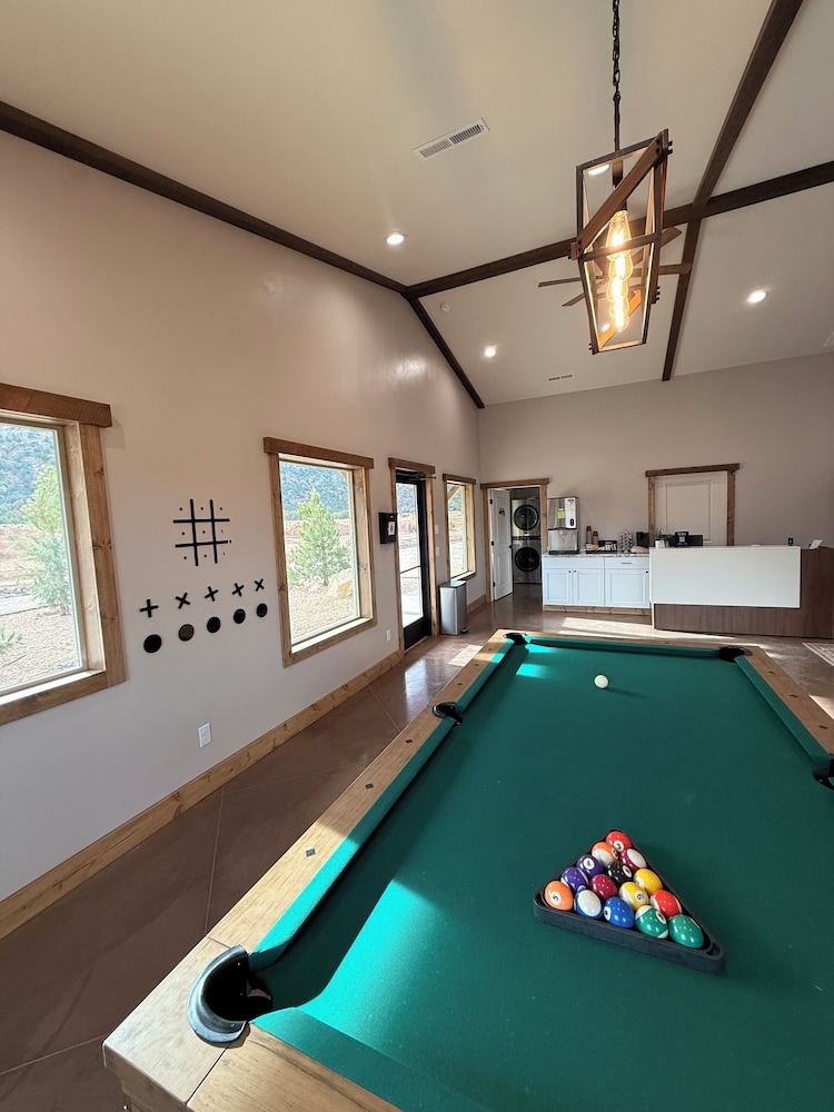 Gooseberry Lodges 38/79