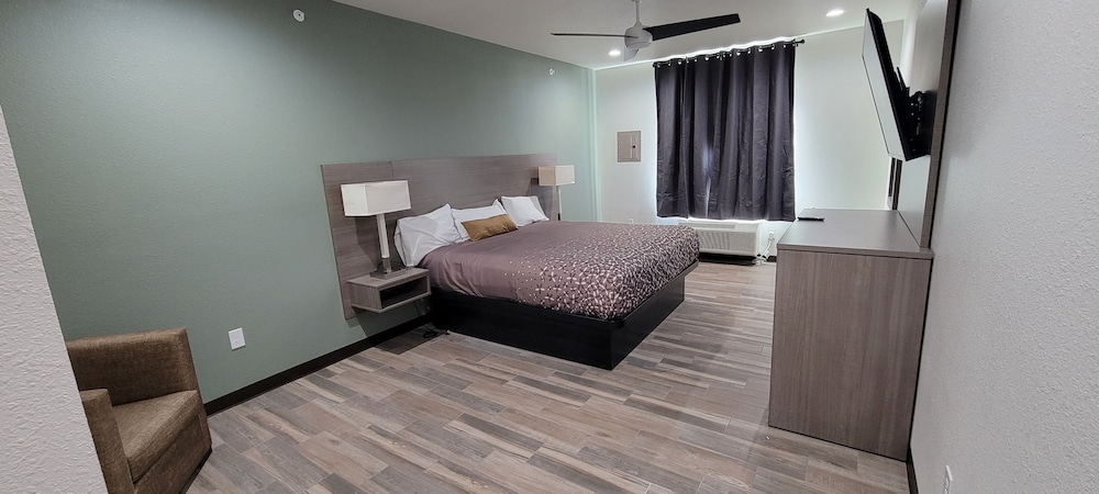 Americas Best Value Inn San Antonio Downtown Riverwalk 19/42