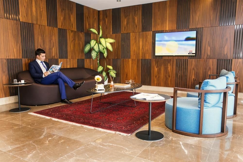 Fesa Business Hotel 10/67