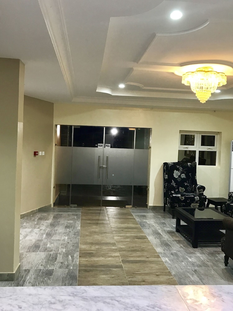 Msquare Hotel 5/31