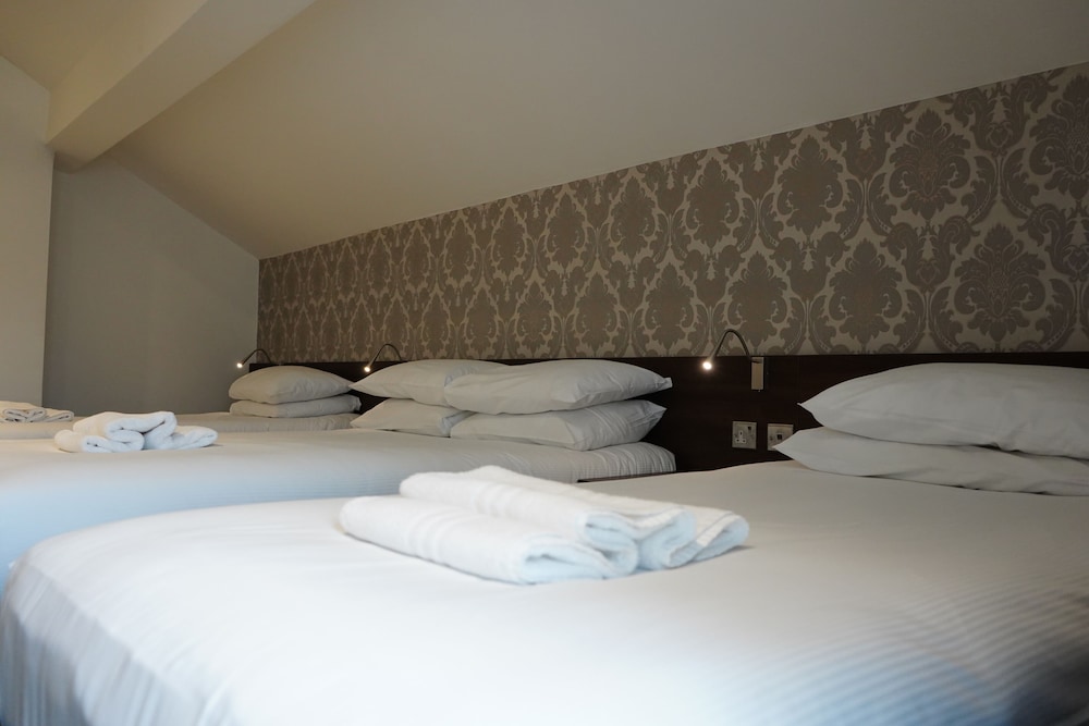 Marlborough Hotel 14/42