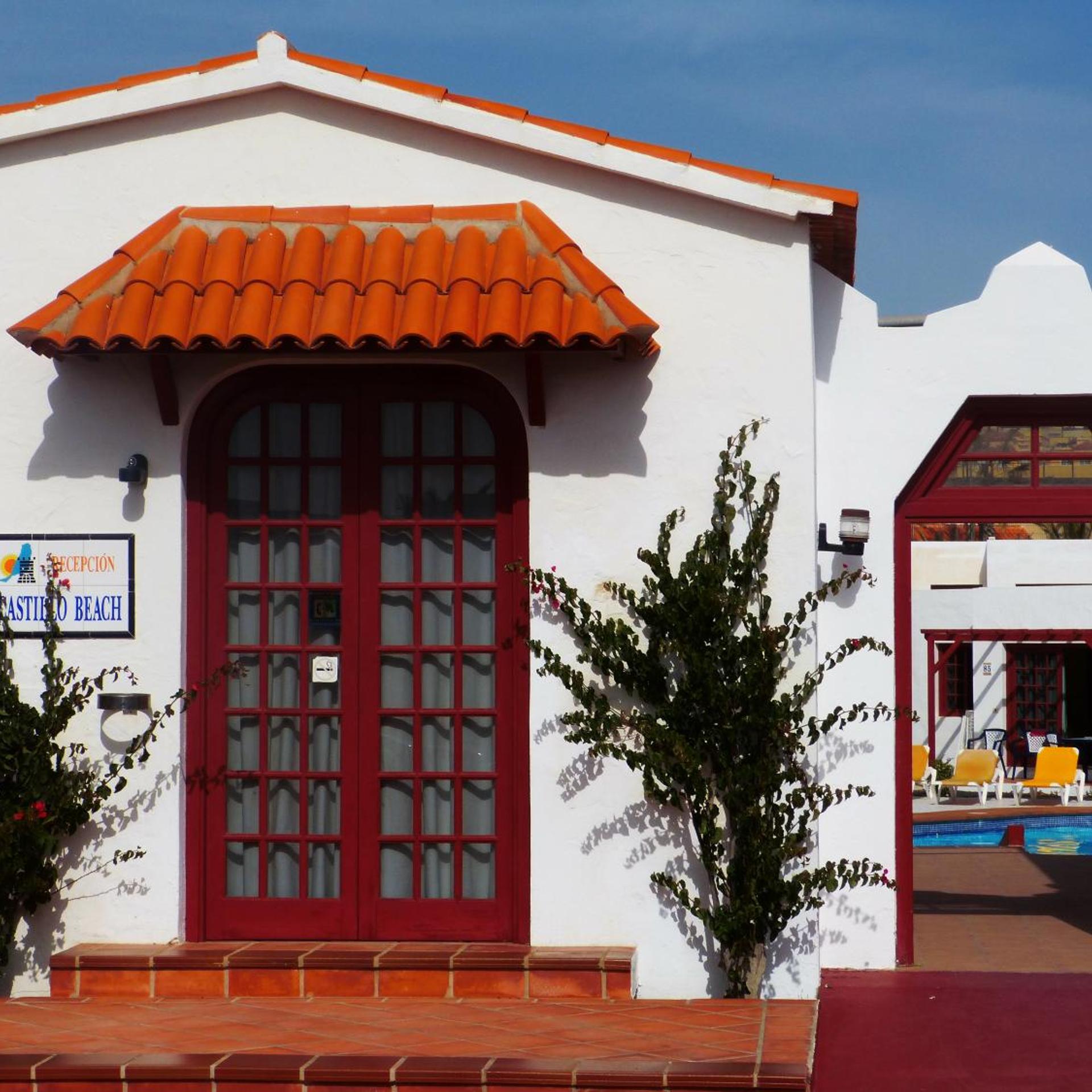 Castillo Beach Bungalows in Costa de Antigua