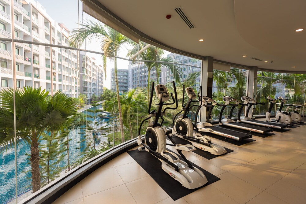 Dusit Grand Park By Grandisvillas 26/39