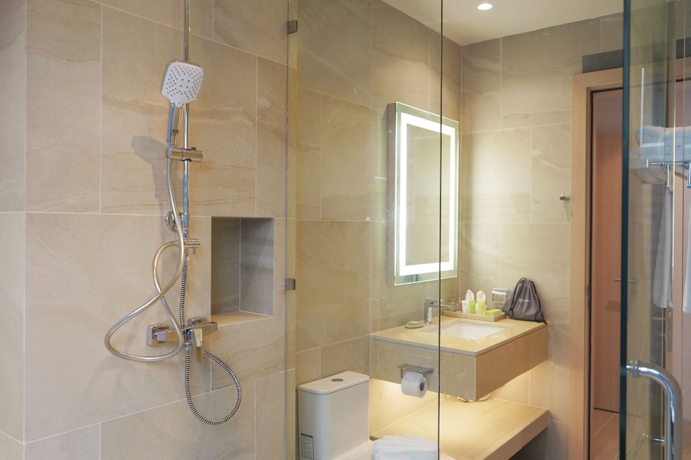 Wyndham Garden Naithon Phuket 61/61