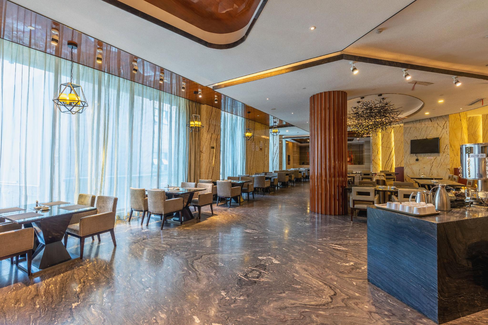 Tongcheng International Hotel 36/43