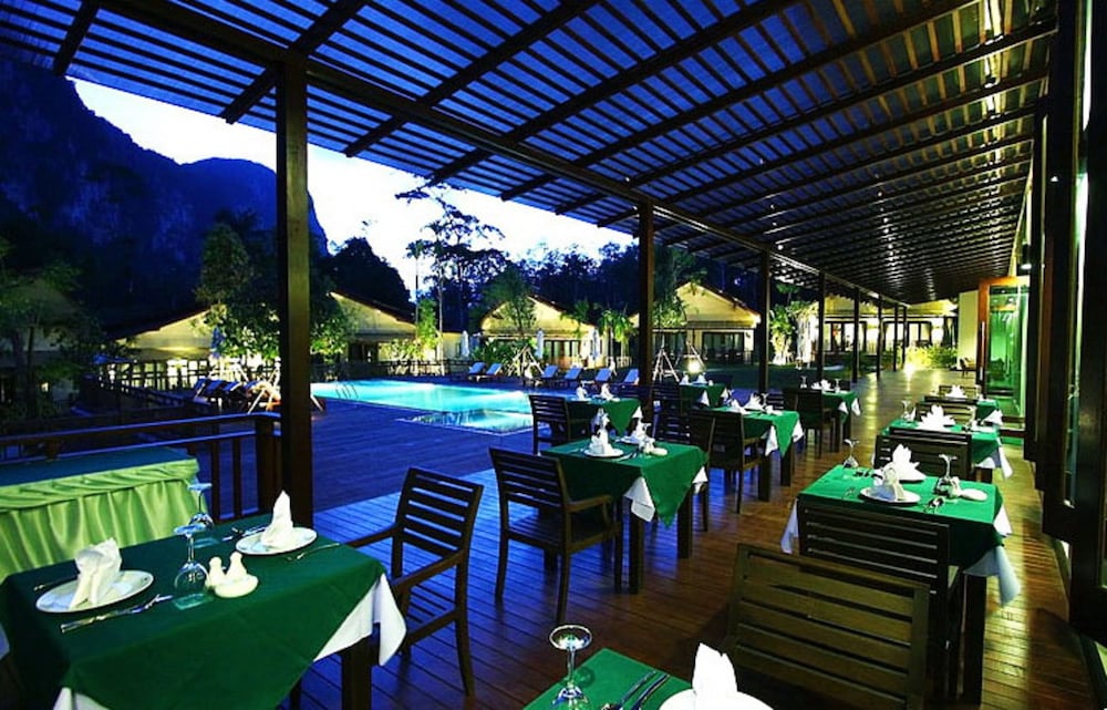 Aonang Phu Petra Resort 60/75