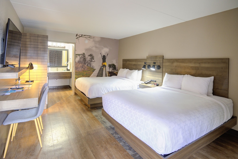 ROOM, 2 QUEEN BEDS, ACCESSIBLE