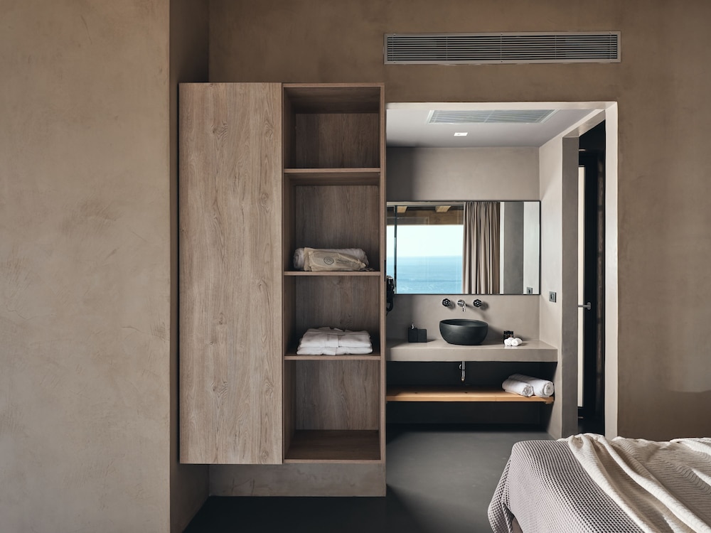 Vais Luxury Villas 9/55