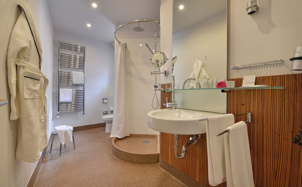 Design Hotel Neruda 56/66