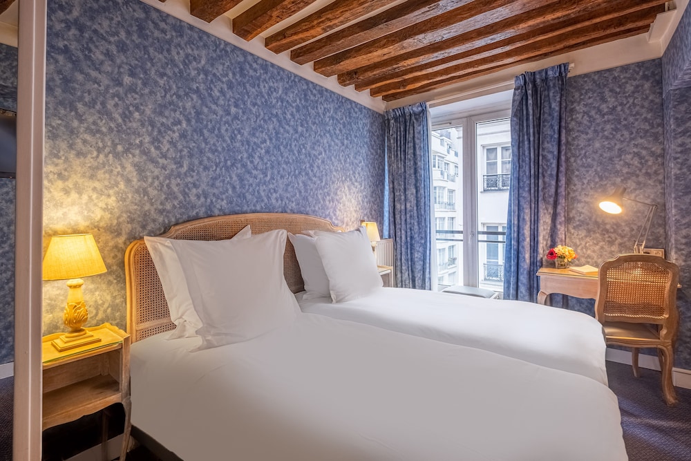 Hotel Baudelaire Opera 30/72