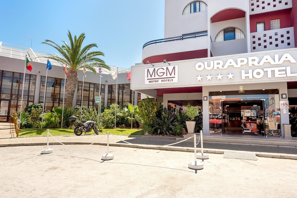 Muthu Oura Praia Hotel Apartments 45/50