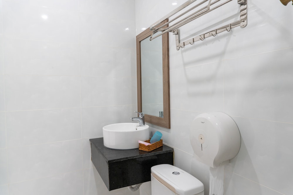 Tuyet Lan Hotel 61/63