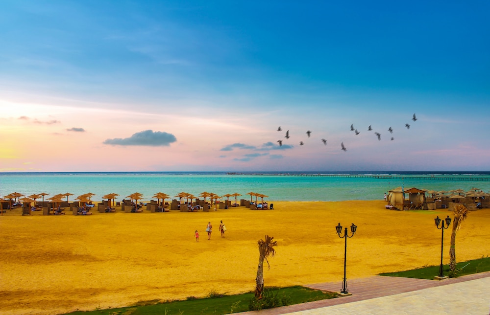 Casa Mare Resort 70/73