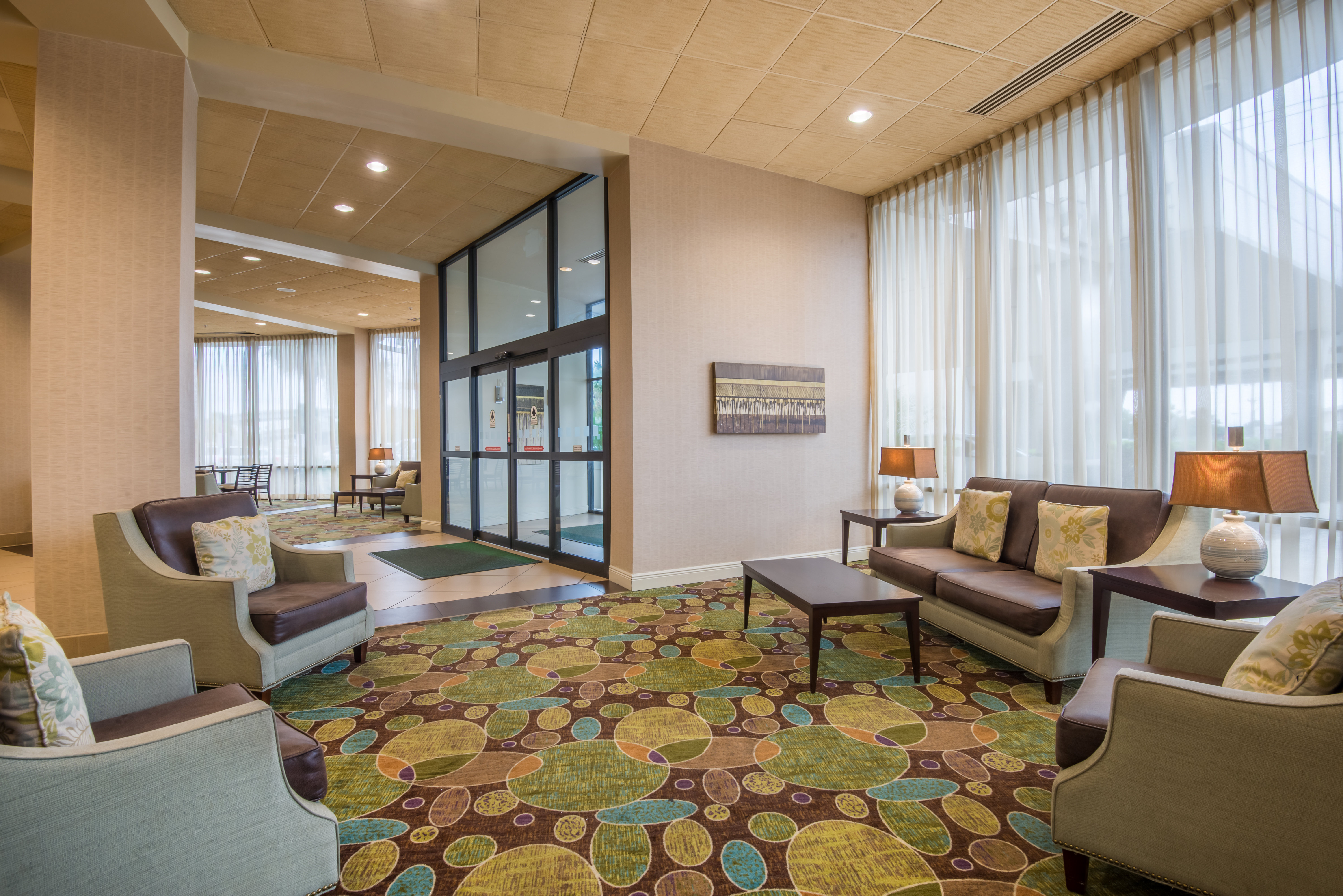 Holiday Inn New Orleans West Bank Tower 58/79