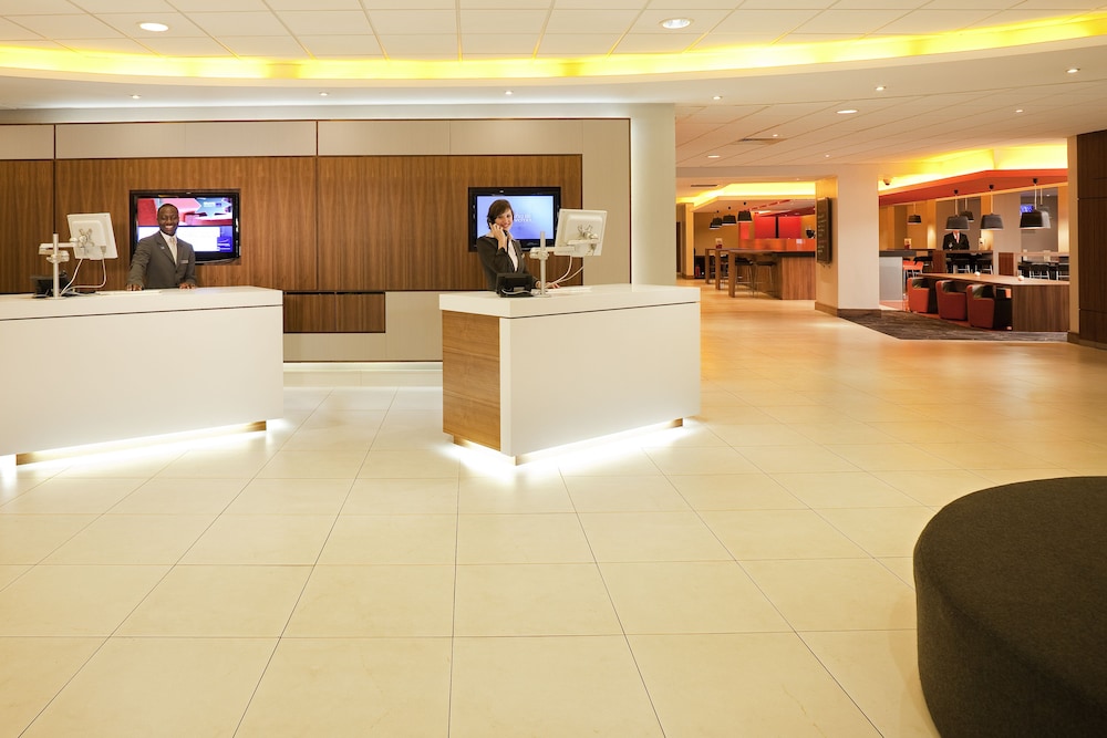 Lobby at Novotel London Waterloo, LONDON