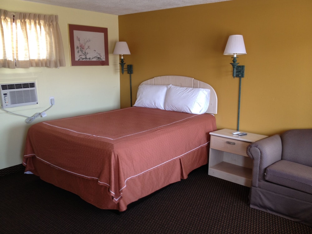 Caravan Motel 19/38