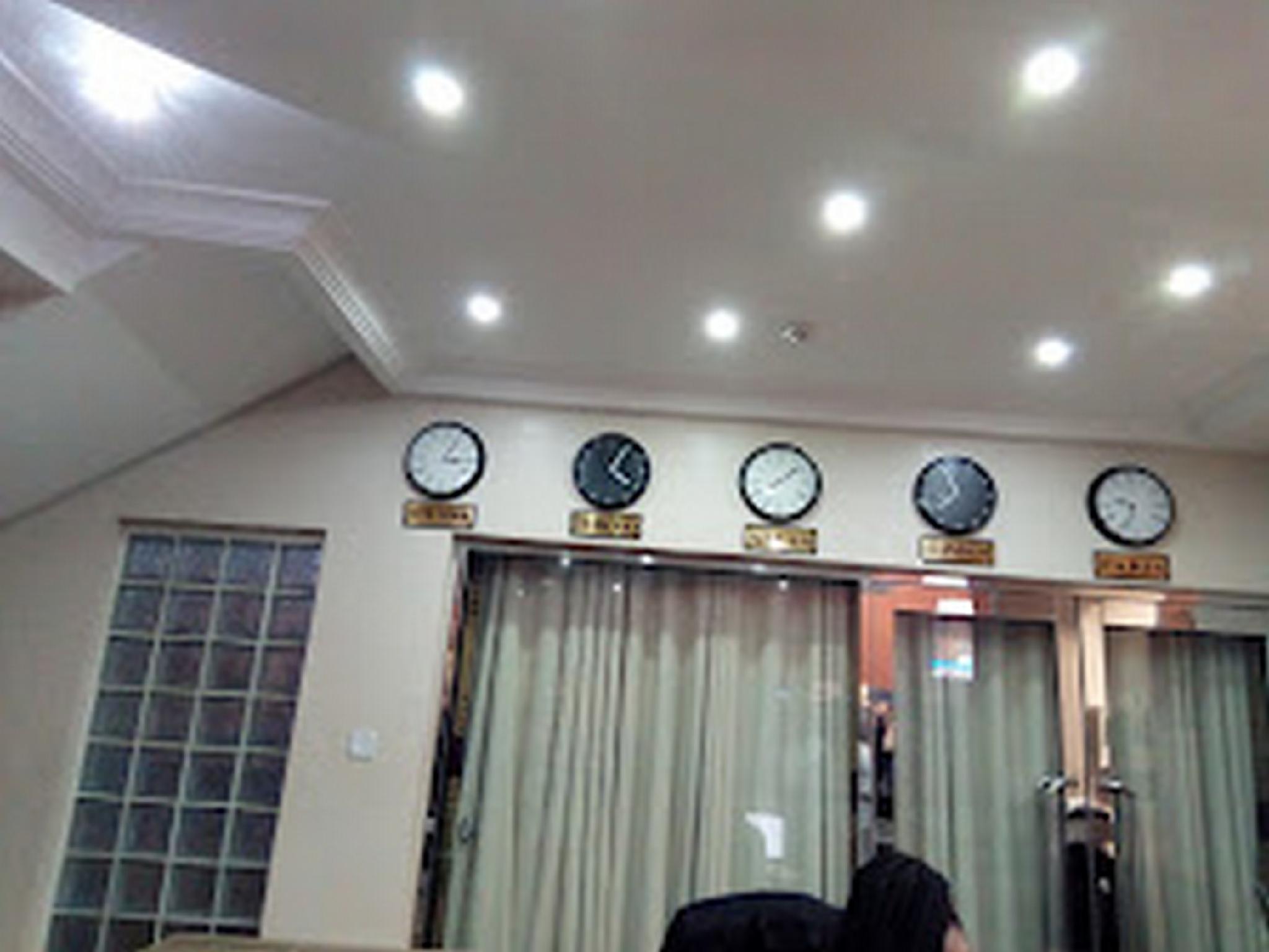 Ozom Hotel 5/29