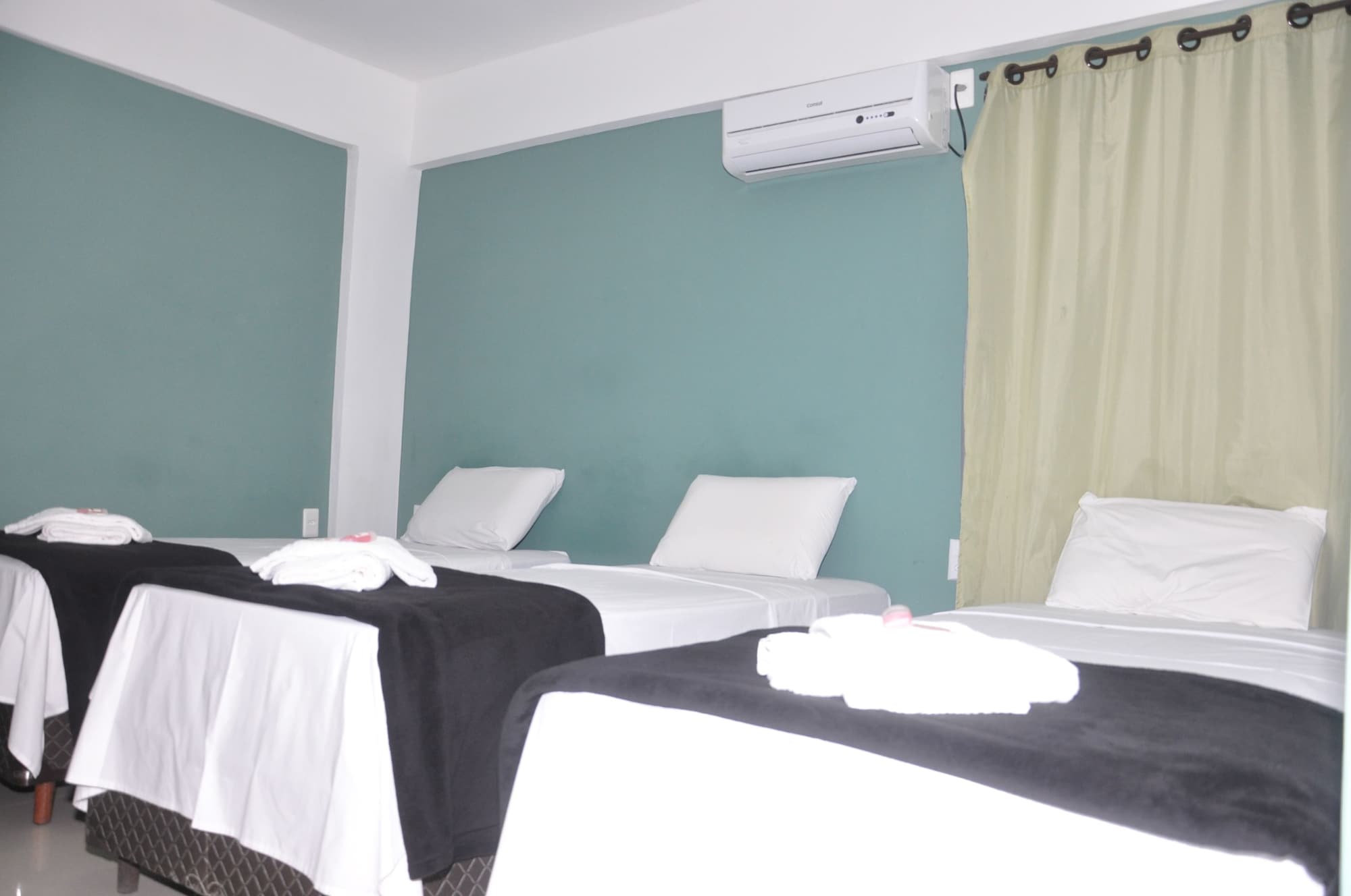 Economy, Single, 3 Beds