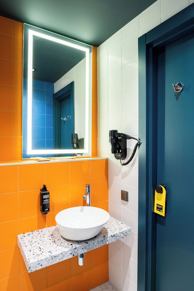 ibis Styles Batumi 56/57