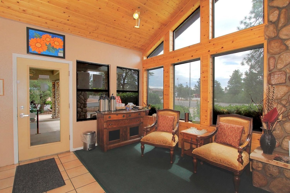 Majestic Mountain Inn 34/68