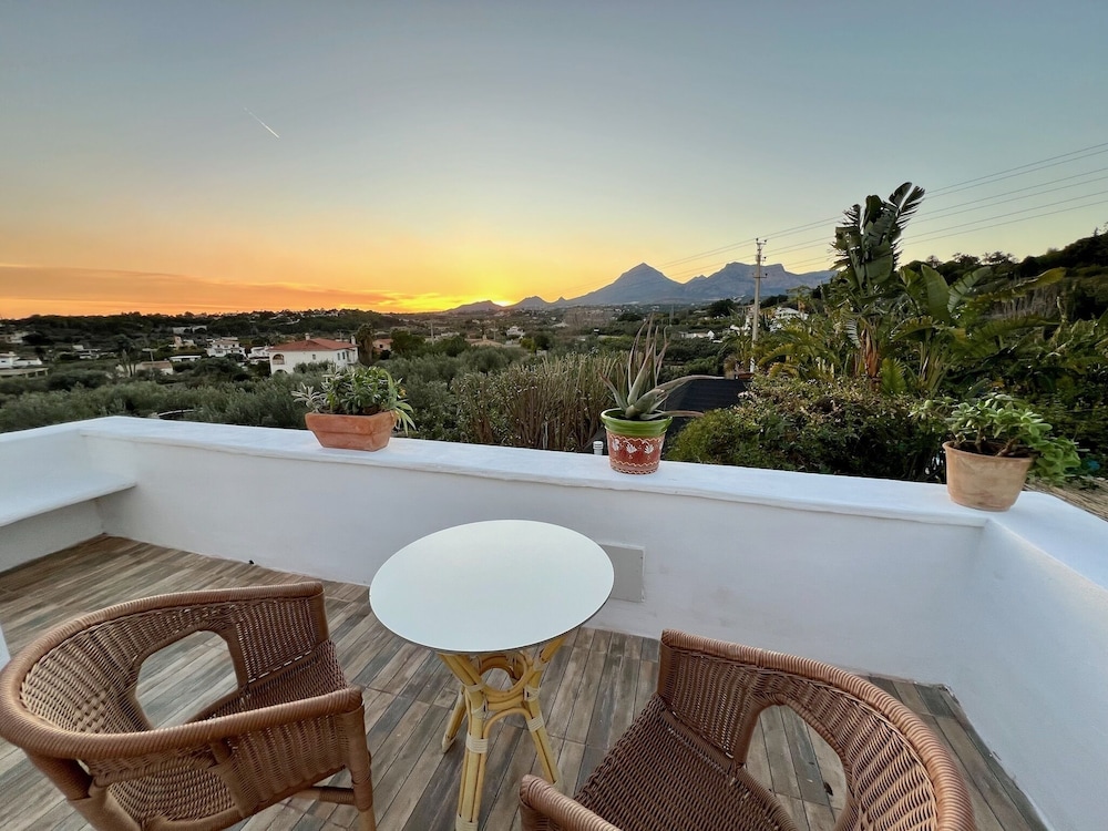 Altea Paradise B&B - Adults Only 4/36