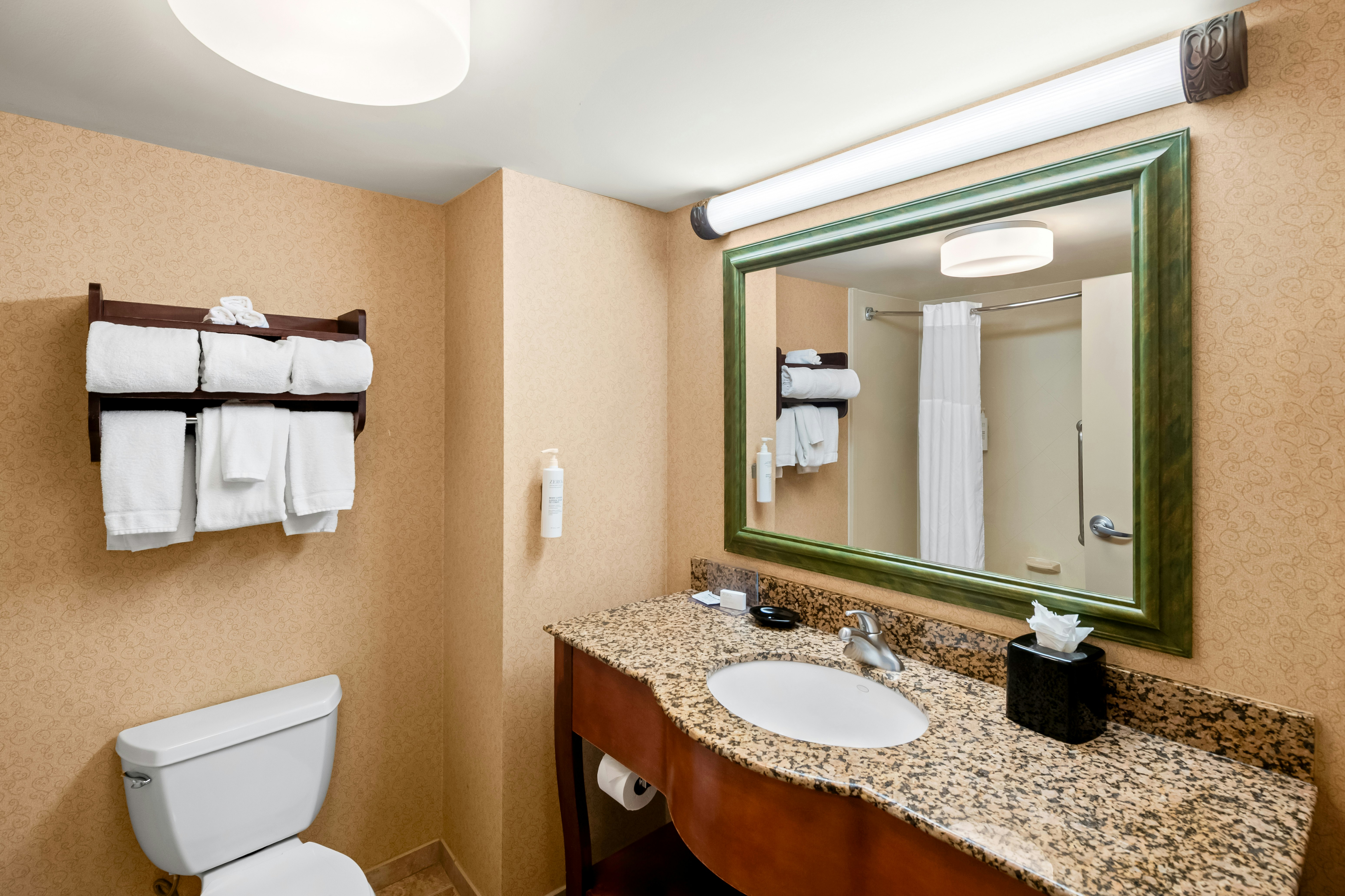 غرفة بسريرين كوين، Hampton Inn And Suites Williamsburg Central 7/7