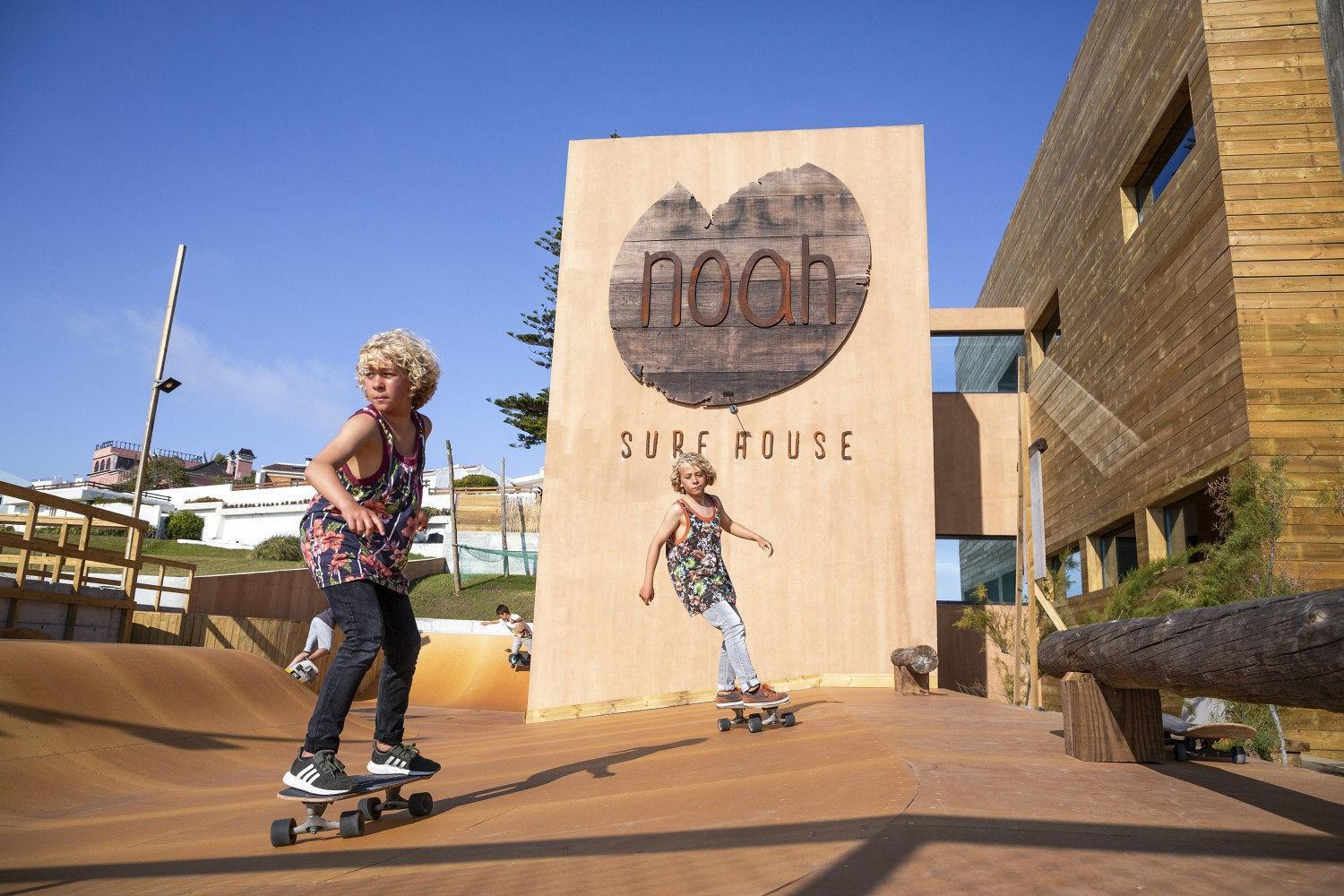 Noah Surf House 30/50