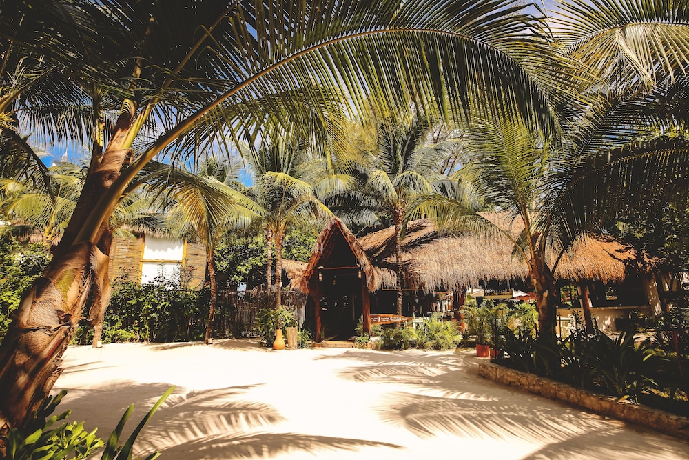 Cabanas Tulum 42/50