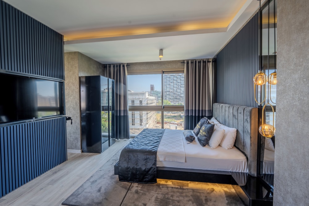 Marlen Hotel Bayrakli 15/48