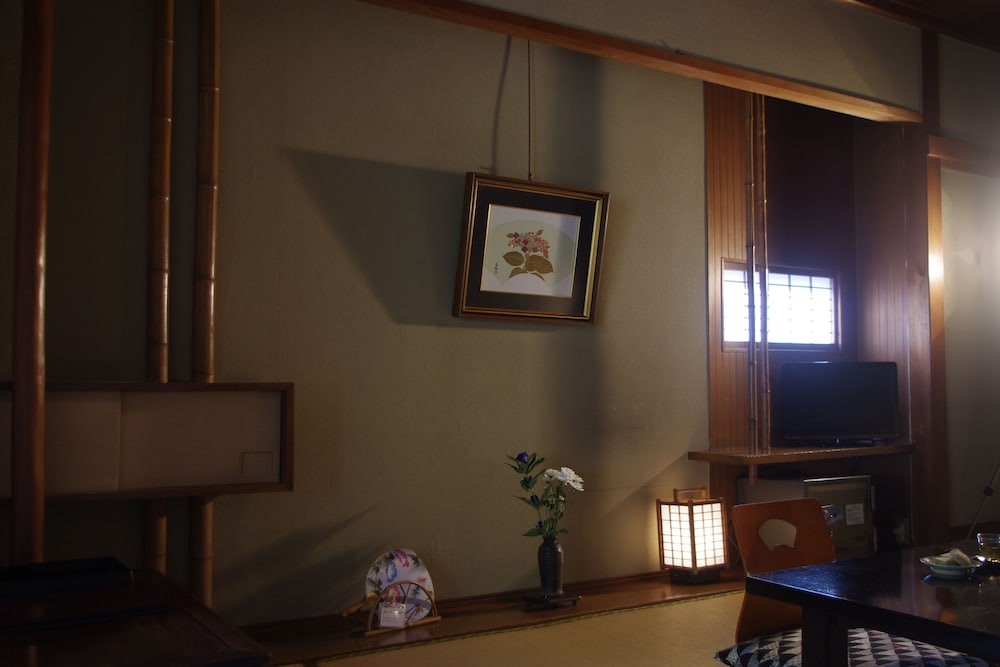 Kobayashiya 24/40