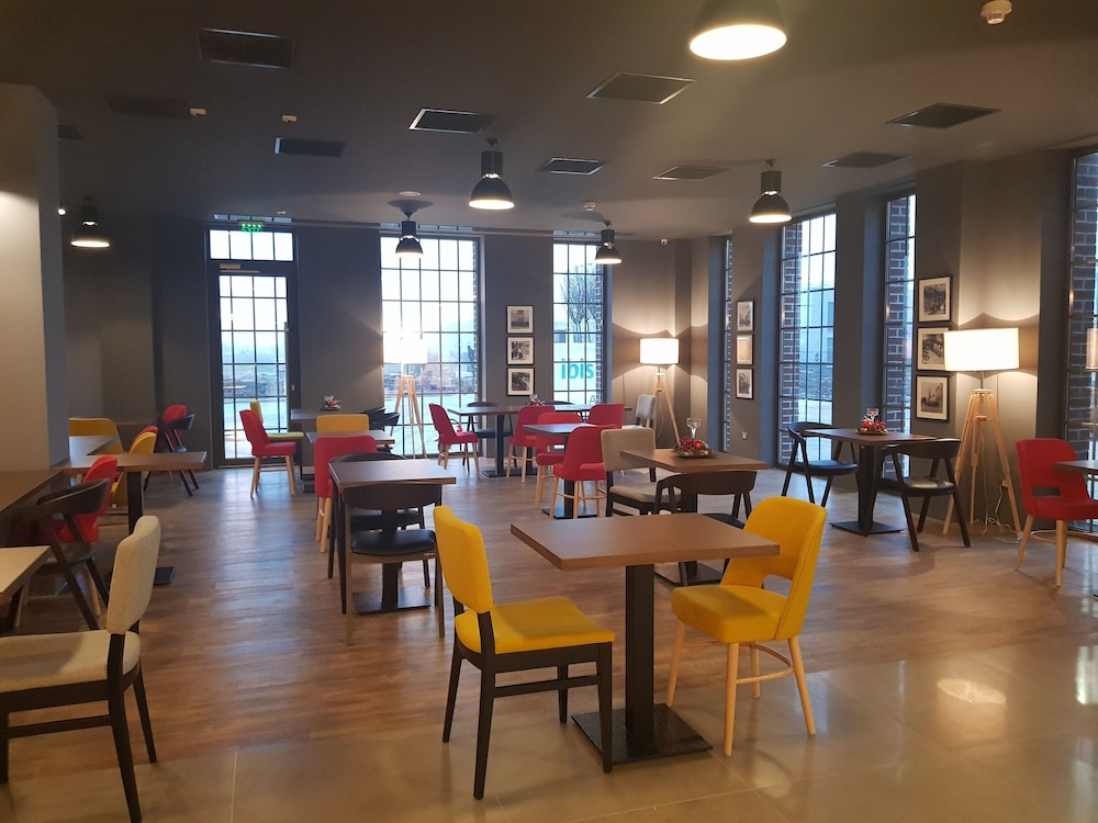 IBIS STYLES ARAD 32/49