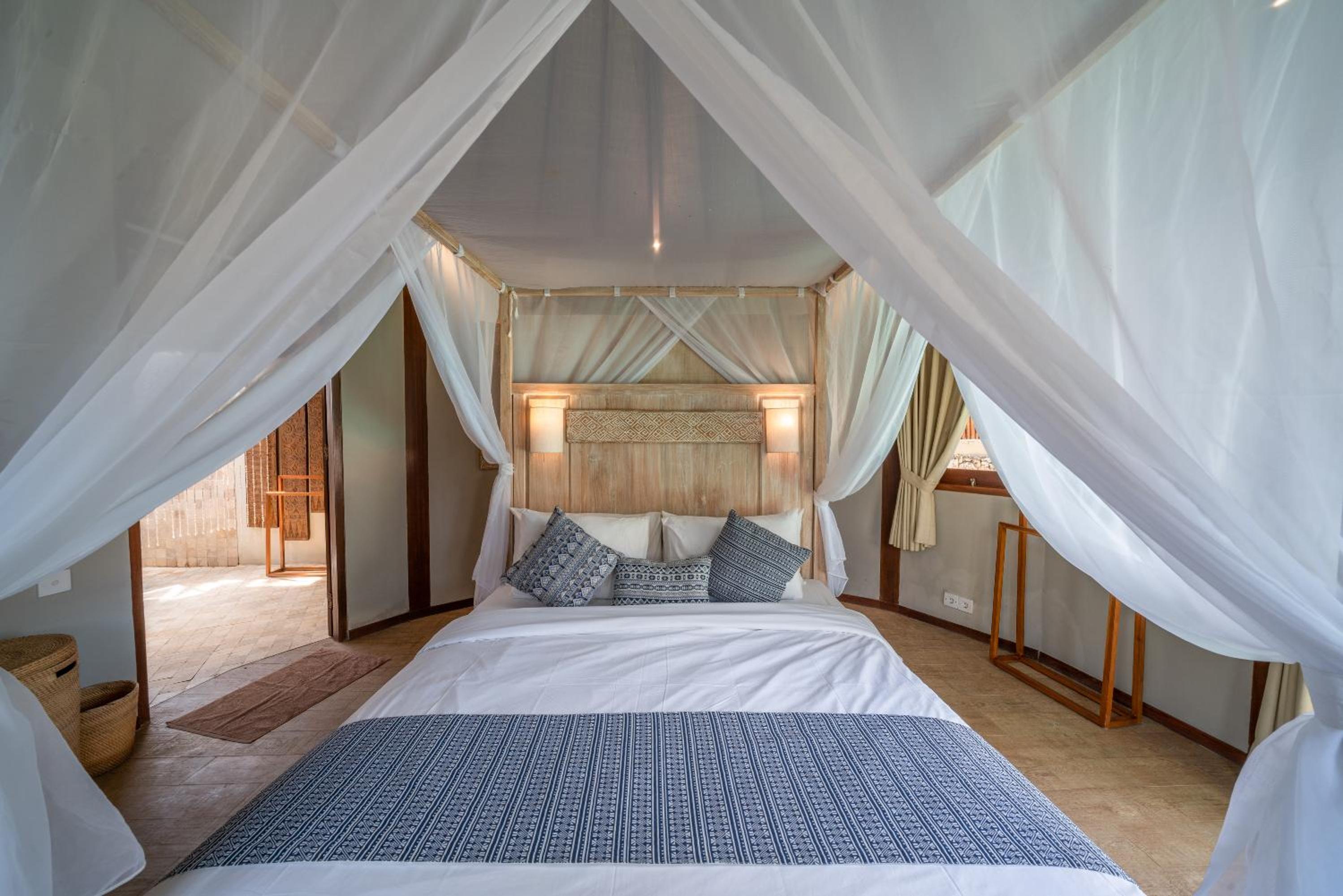 فيلا بإطلالة على البحر بغرفتي نوم بمسبح خاص، Blue Lagoon Avia Villas 4/10
