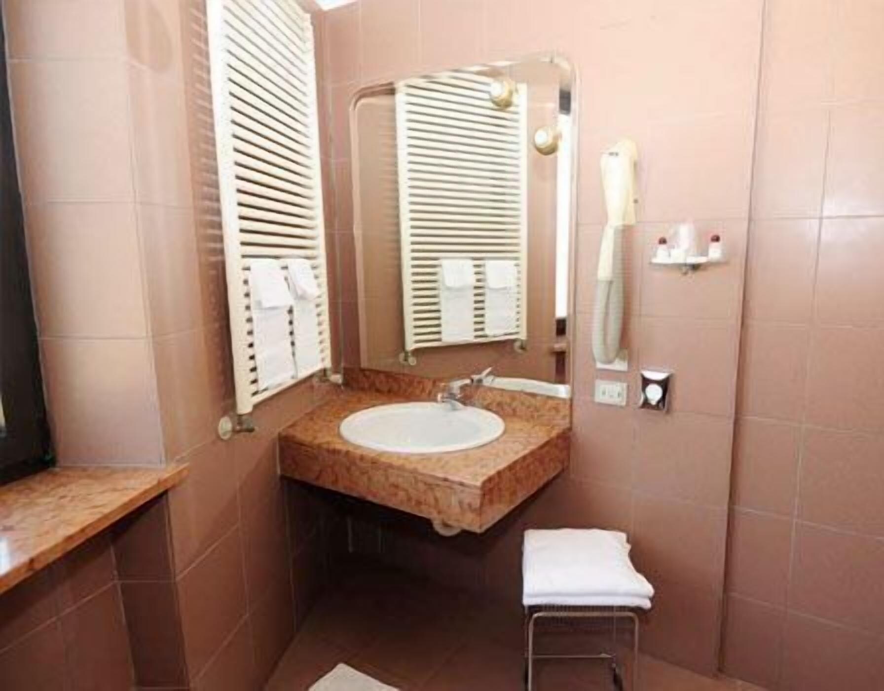 Room, Single, Small
