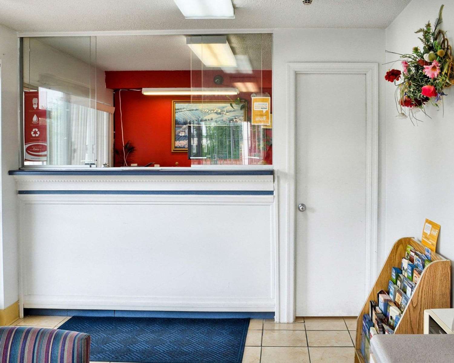 Econo Lodge Ruther Glen 4/9