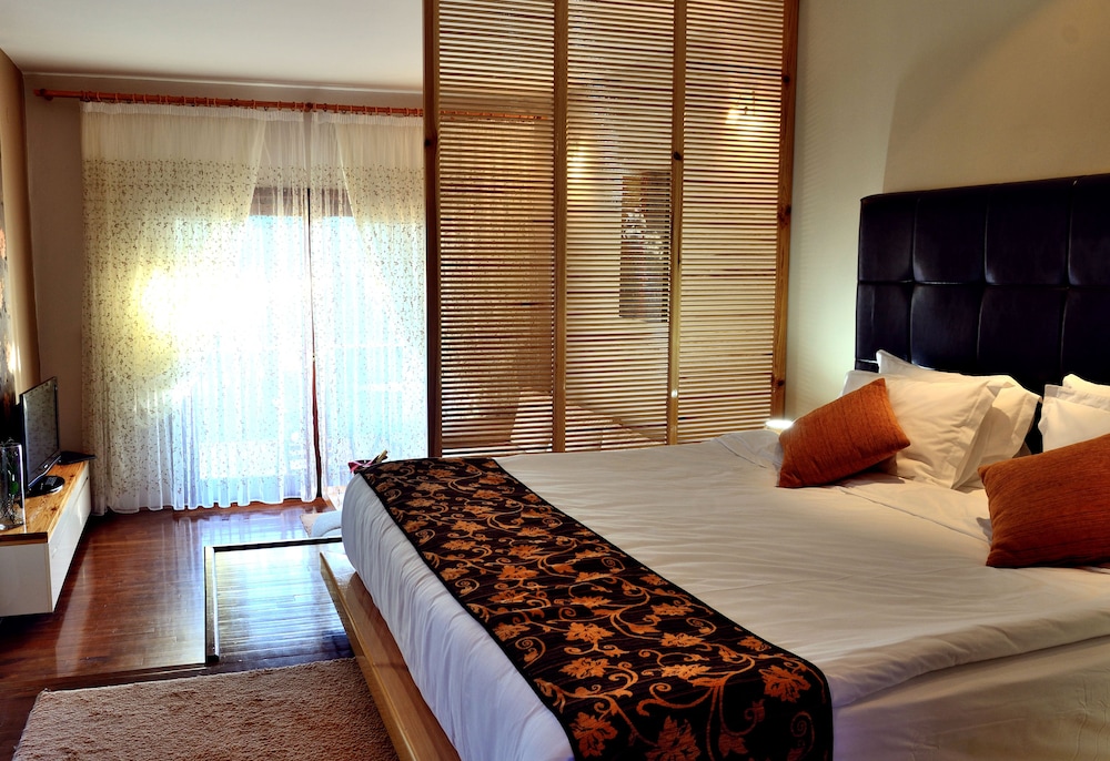 Aurora Resort Spa 16/76