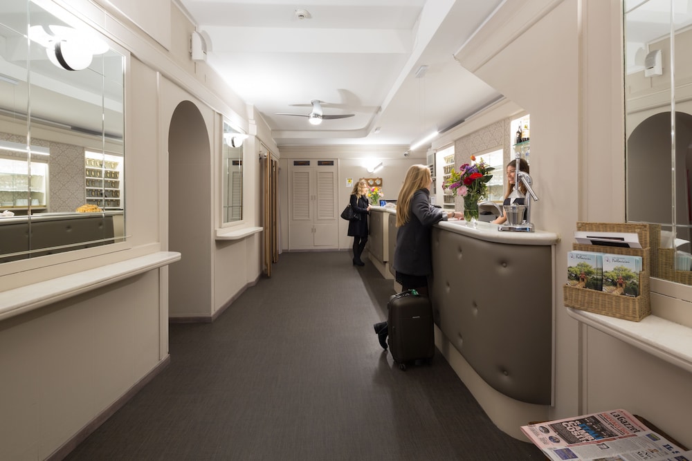 Hotel Helvetia 7/59