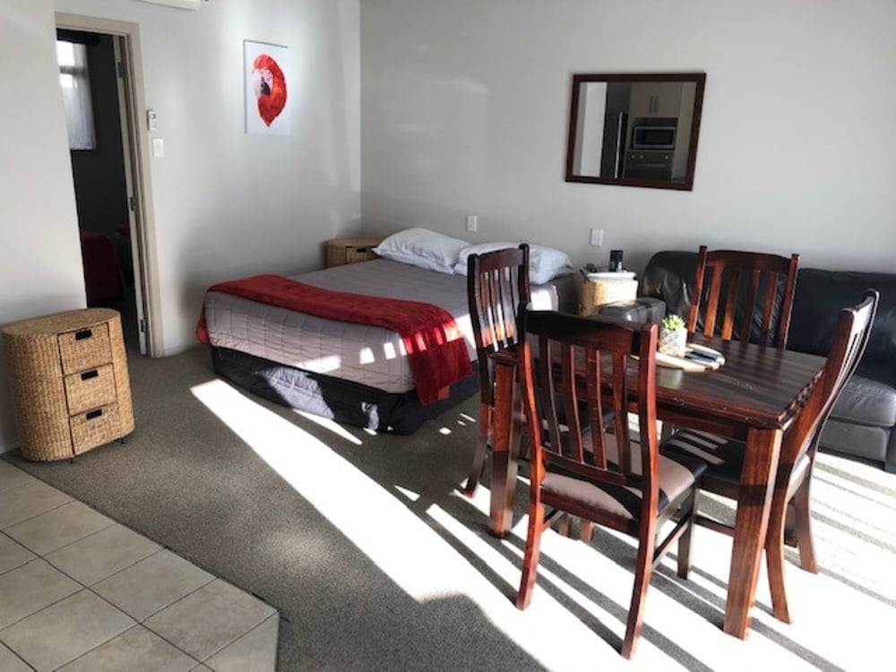 Absolute Lakeview Motel 22/51