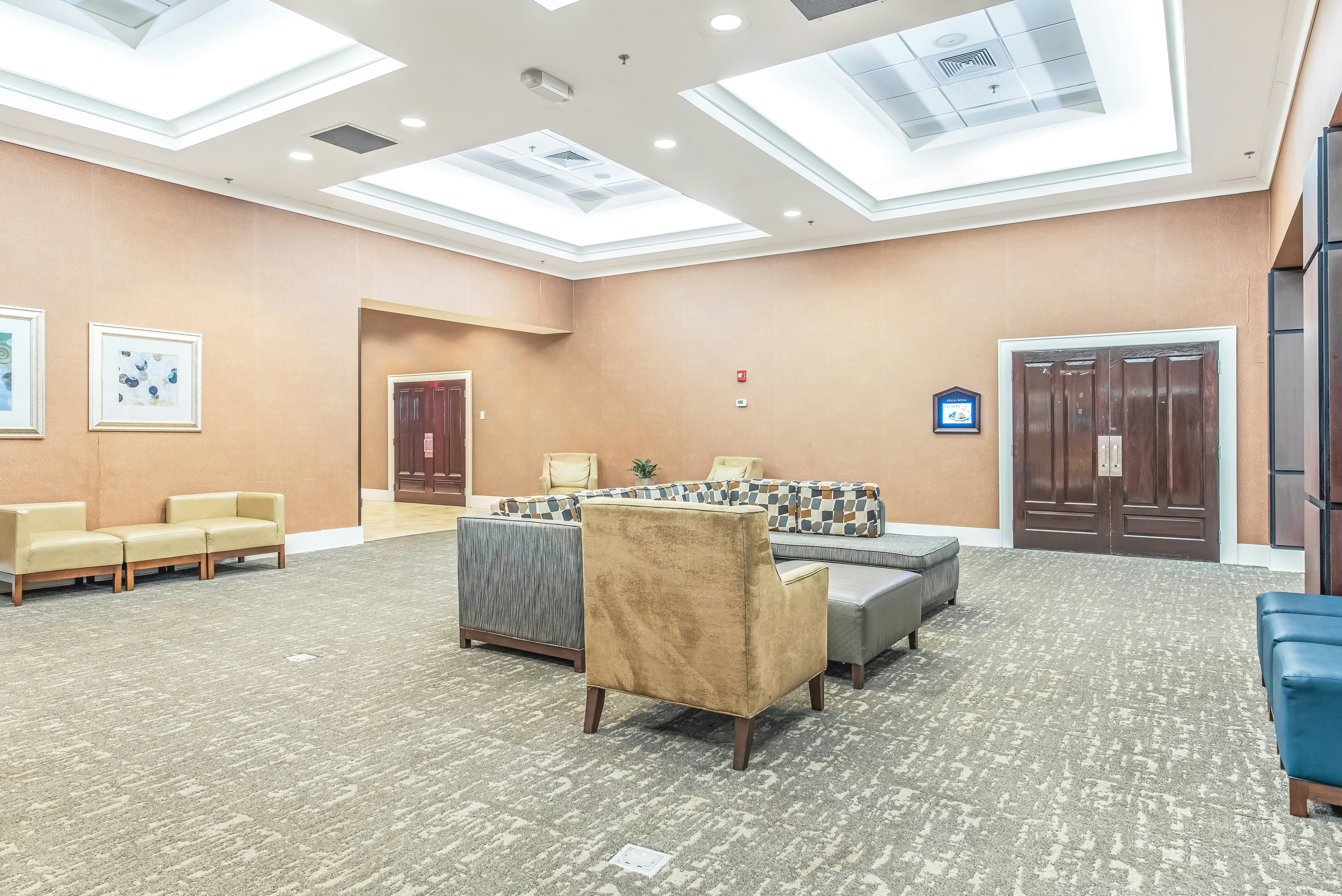 Lobby at DoubleTree By Hilton Columbus GA, COLUMBUS - GA
