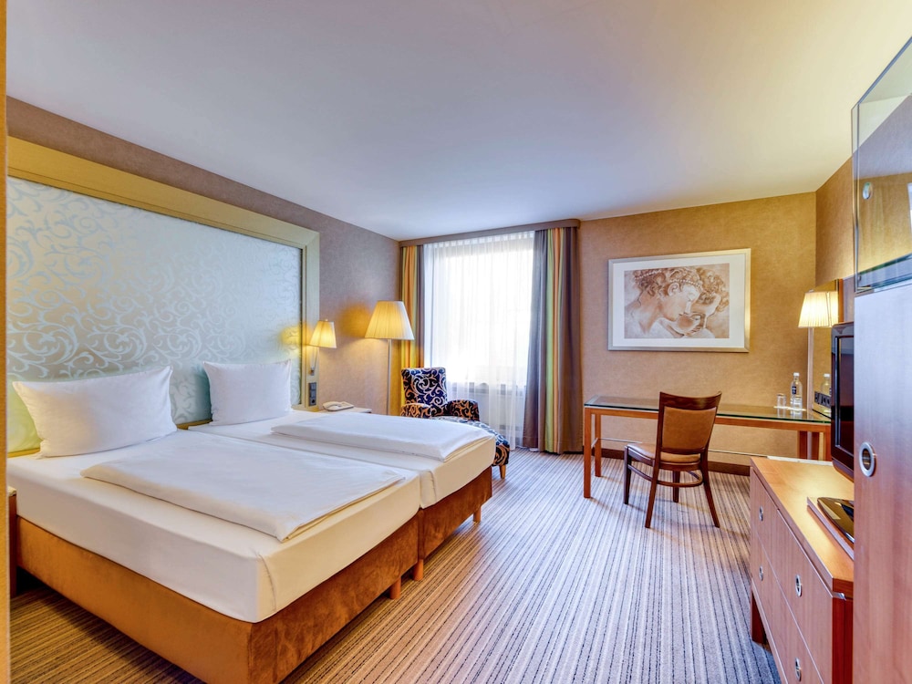 Mercure Parkhotel Monchengladbach 28/76