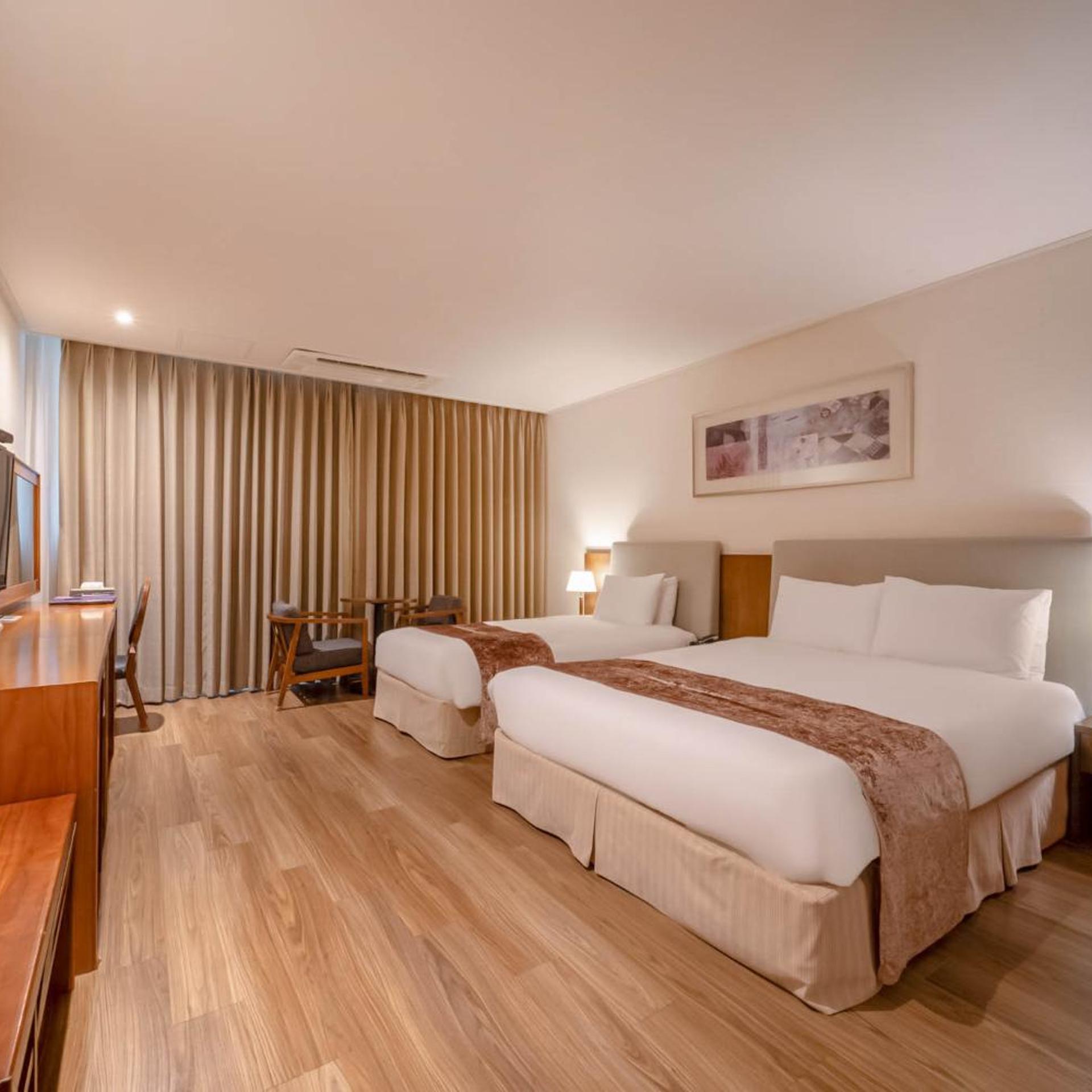 Deluxe, Twin Beds, Sea View