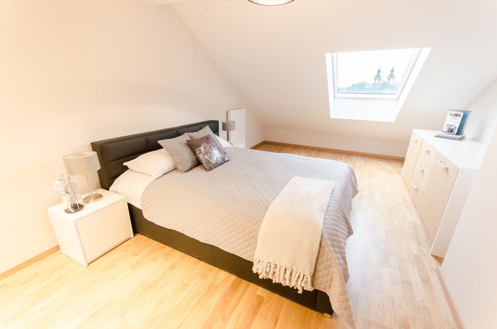 3 BEDROOMS, EXECUTIVE, PENTHOUSE, TERRACE