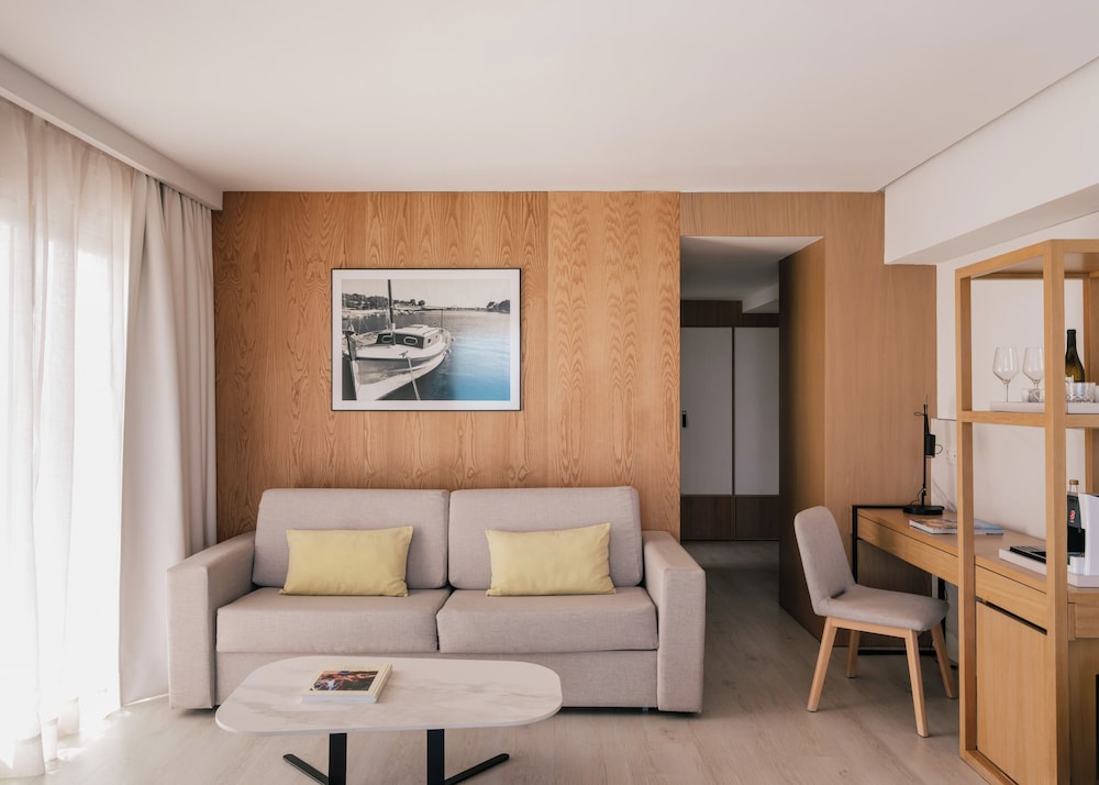 MiM Mallorca member of Melia Collection 57/72