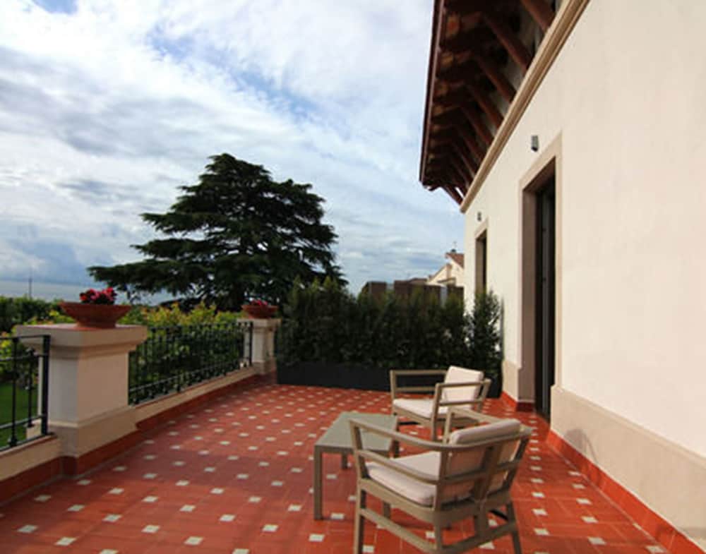 Hotel Arrey Alella 46/50