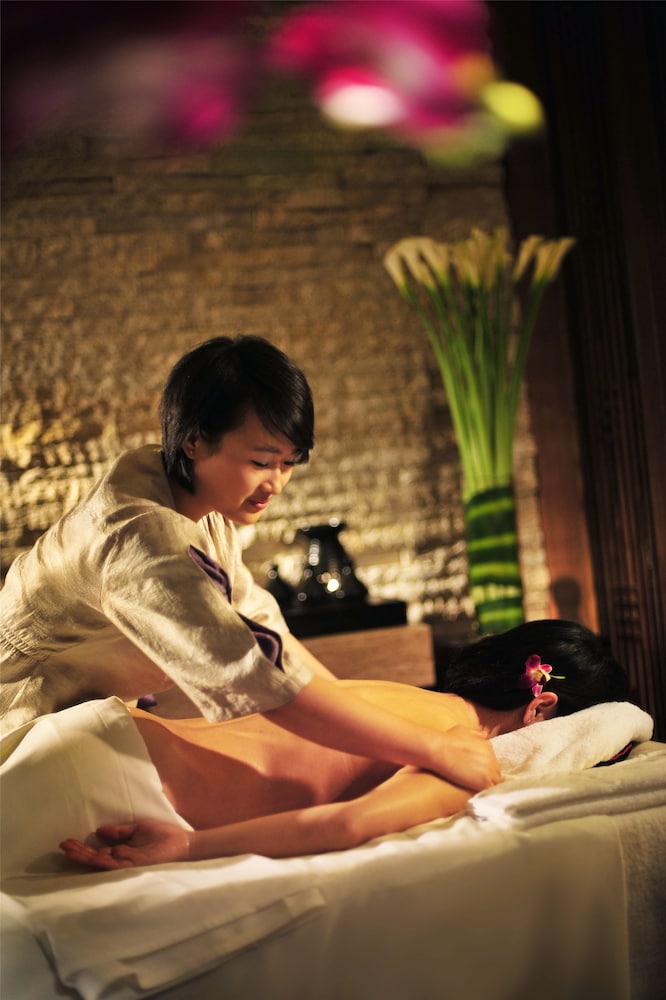 Sofitel Ningbo 8/50