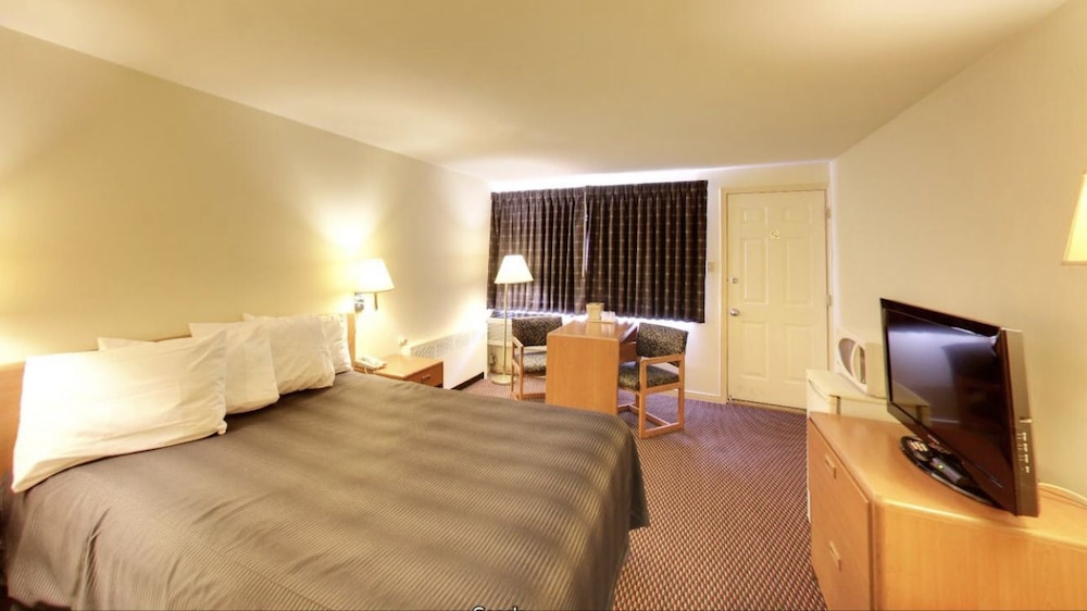 Travelers Inn 5/17