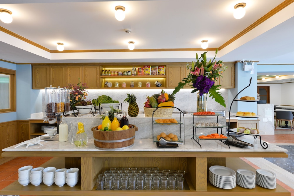 Oakwood Hotel and Residence Bangkok 41/57
