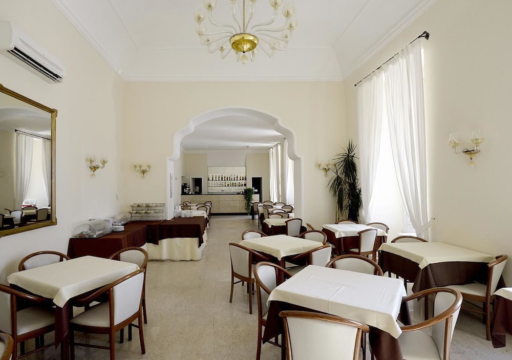 Grand Hotel Mediterranee 59/69